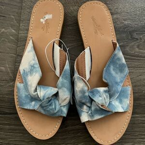 Universal Threads Melody Blue Bow Size 7 Slide Sandals